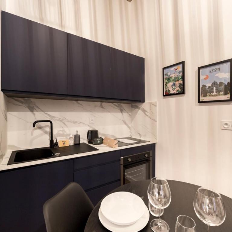 Cosy Opéra - Studio avec Balnéo et clim à Lyon - Apartamento de 1 dormitorio - 8