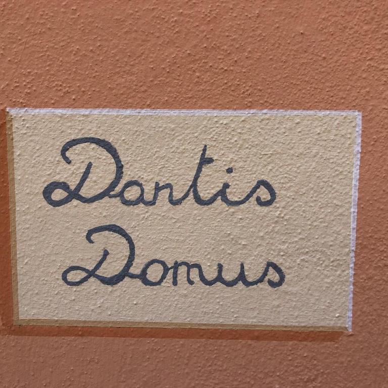 Dantis Domus at the beach - One-Bedroom Apartment - 1