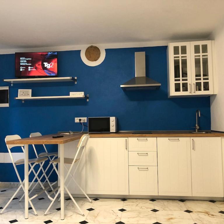 Dantis Domus at the beach - One-Bedroom Apartment - 16