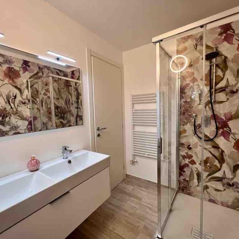 Dantis Domus at the beach - One-Bedroom Apartment - 41