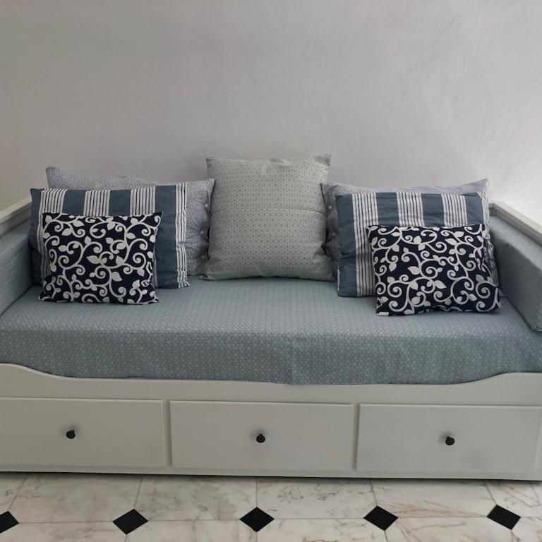 Dantis Domus at the beach - One-Bedroom Apartment - 25
