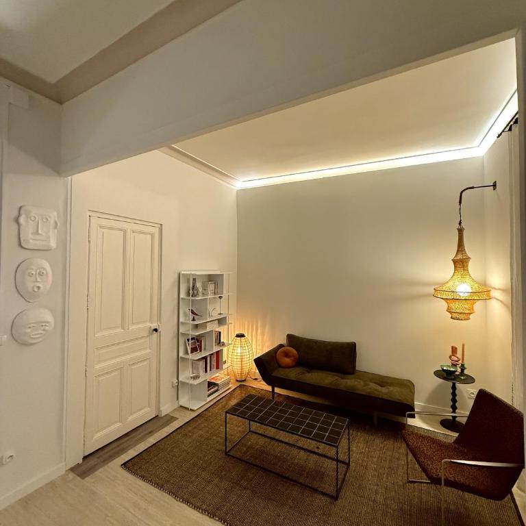 Appartement ARTY avec patio - Apartment mit 1 Schlafzimmer - 12