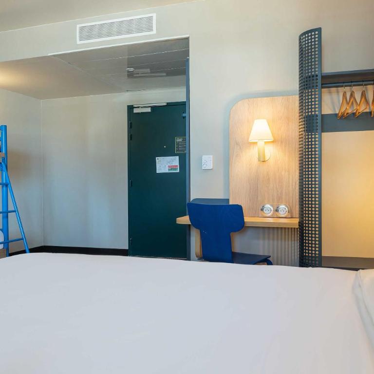 B&B HOTEL Saint-Pierre-en-Faucigny Bonneville - Vierbettzimmer - 3