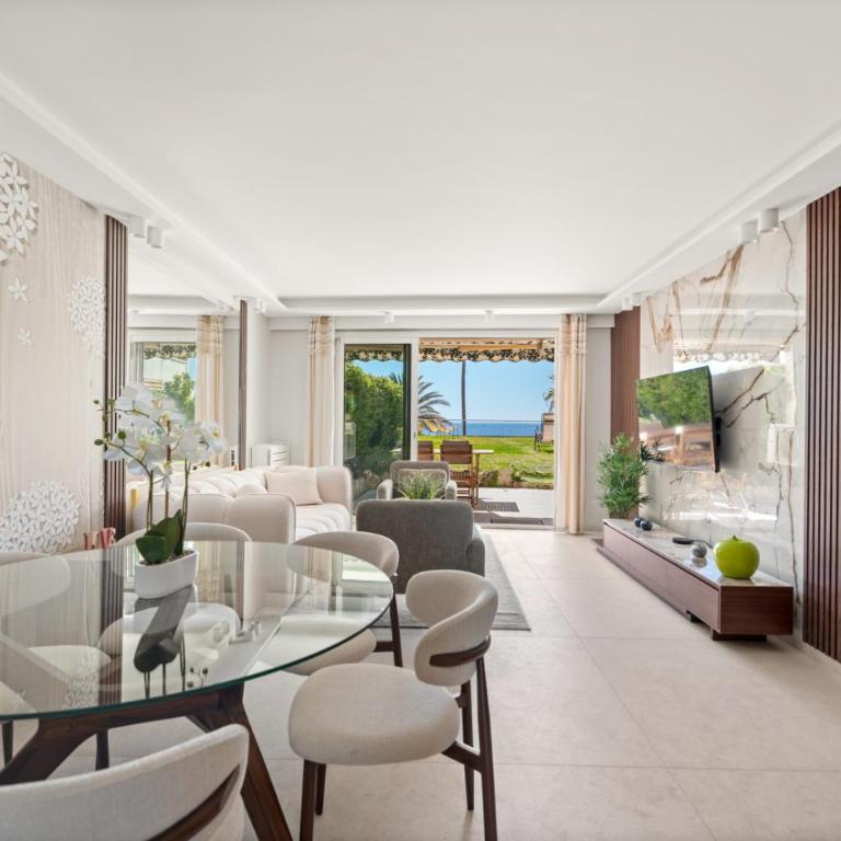 Luxueux Appartement avec Jardin Suspendu Vue Mer 10 min du Palais Cannes - Appartement - 6