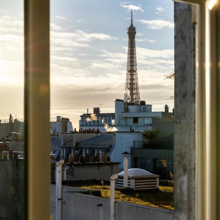 Hôtel L'Ormaie & Spa - Chambre Vue Tour Eiffel - 5