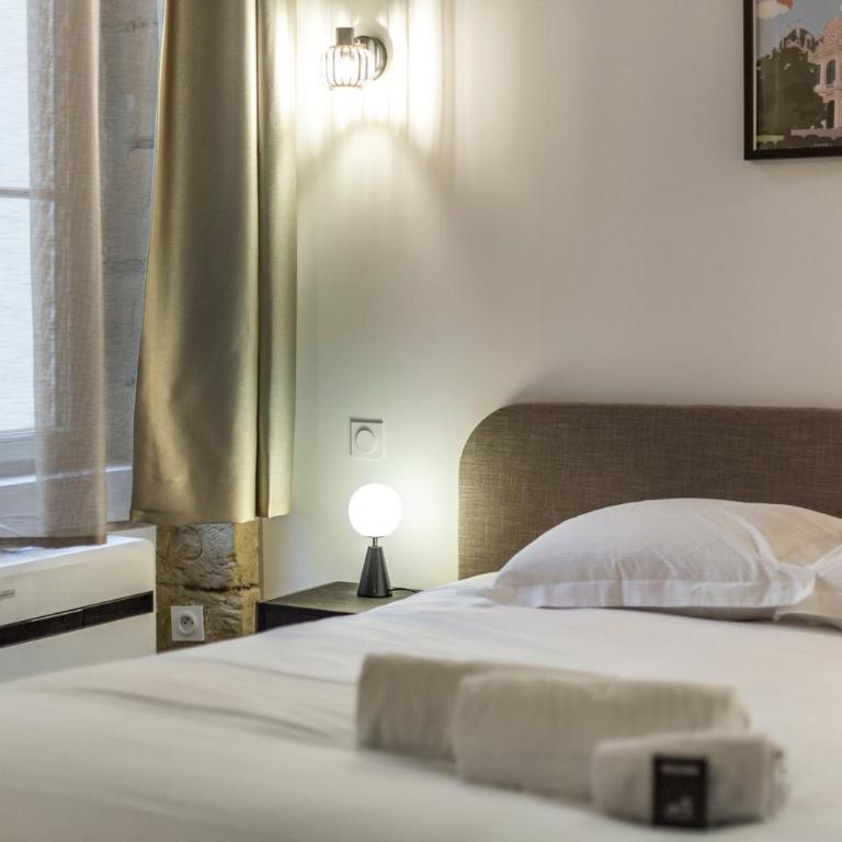 Opéra Orchestre | Séjour de luxe avec balnéo & A/C - Appartamento con 3 Camere da Letto - 23