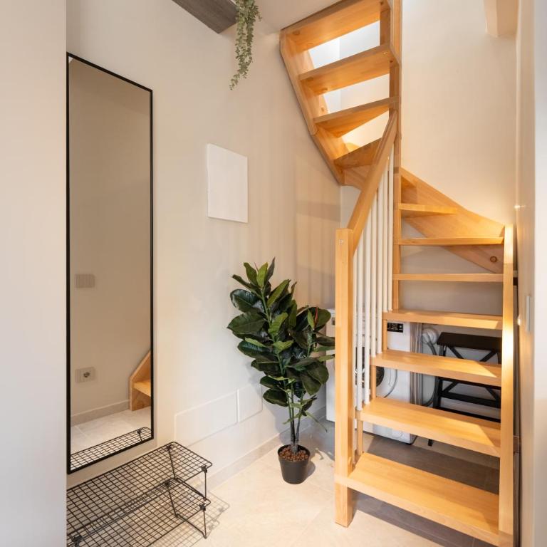Via Avelli, 4 - Florence Charming Apartments - Attico al 5to piano senza ascensore vicino Stazione Con terrazza con Vista Santa Maria Novella - One-Bedroom Apartment - 17