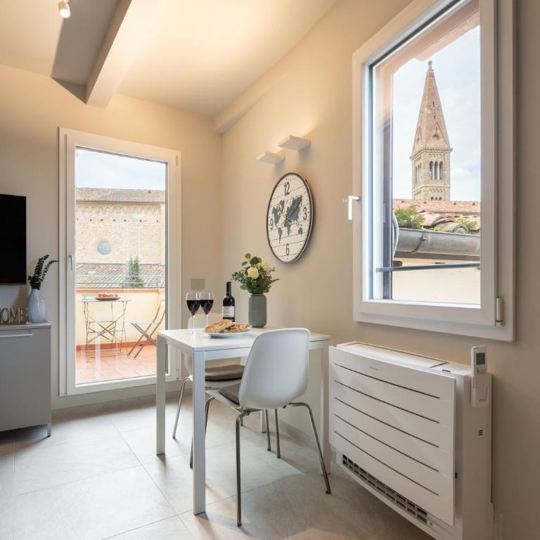 Via Avelli, 4 - Florence Charming Apartments - Attico al 5to piano senza ascensore vicino Stazione Con terrazza con Vista Santa Maria Novella - One-Bedroom Apartment - 18