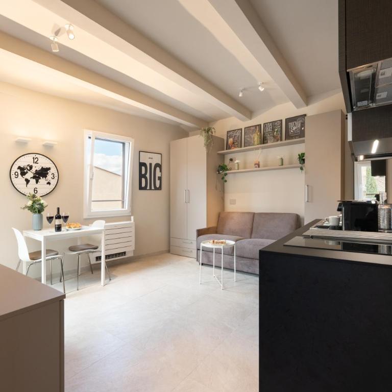Via Avelli, 4 - Florence Charming Apartments - Attico al 5to piano senza ascensore vicino Stazione Con terrazza con Vista Santa Maria Novella - One-Bedroom Apartment - 21