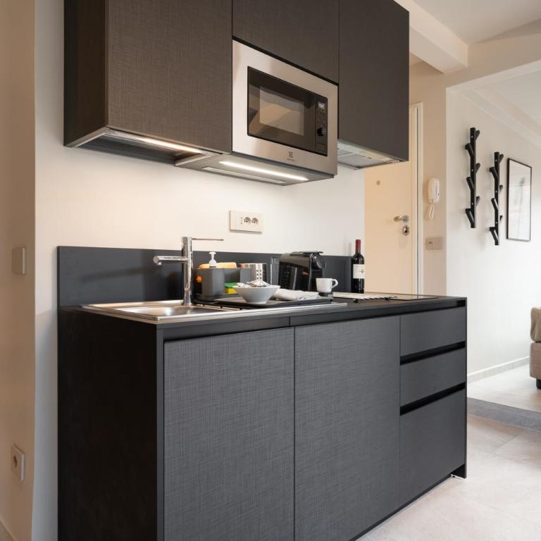 Via Avelli, 4 - Florence Charming Apartments - Attico al 5to piano senza ascensore vicino Stazione Con terrazza con Vista Santa Maria Novella - One-Bedroom Apartment - 29