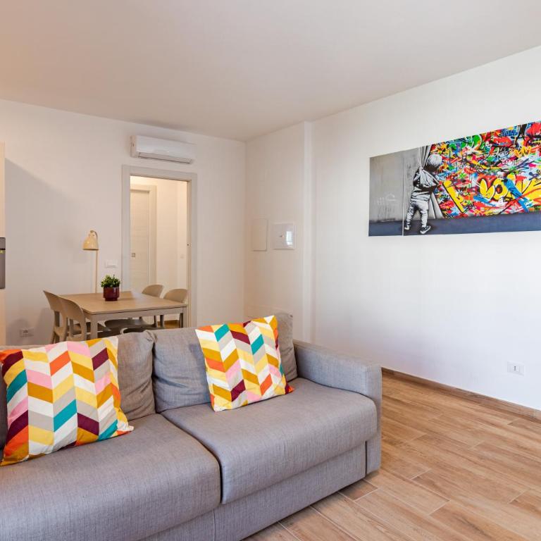 LTApartments 3- Bilocale con balcone e parcheggio privato a 900m dalla Torre - Appartamento con 1 Camera da Letto - 7