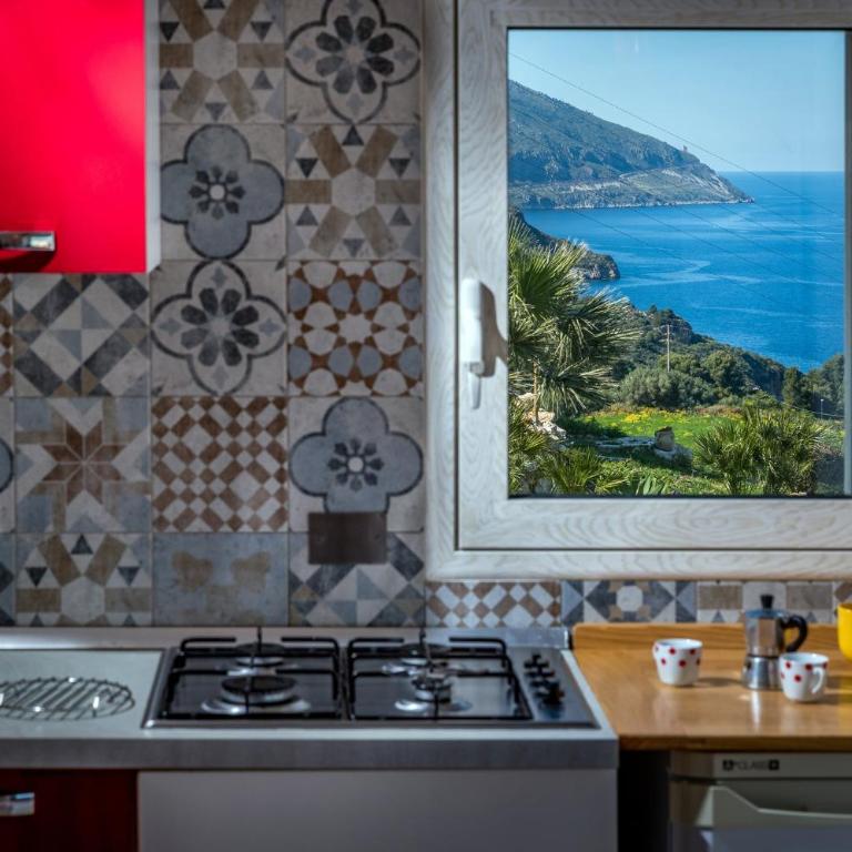 La Finestra sul Mare dello Zingaro - Camera Matrimoniale con Vista Parco - 14