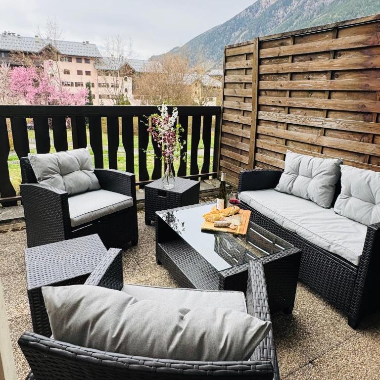 Appartement Mont Blanc Rénové 2026 Parking et Terrasse - Apartamento de 1 dormitorio - 9
