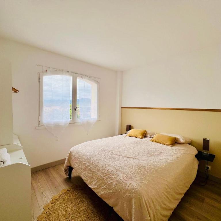 Loft Marina - Three-Bedroom Apartment - 31