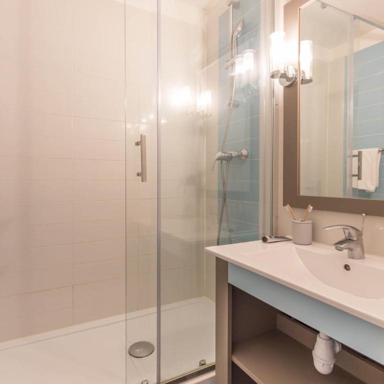 Résidence Pierre & Vacances Les Tamaris - Studio avec Alcôve de Couchage et Terrasse ou Balcon - Vue sur Mer (4 Personnes) - 5