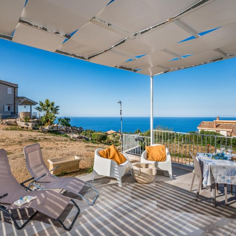 La Finestra sul Mare dello Zingaro - Camera Matrimoniale con Vista Parco - 15