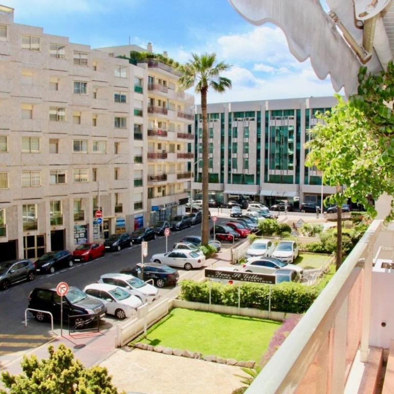 REF 2003 - Cannes Croisette - 3 mins from the Croissette - Apartment - 2