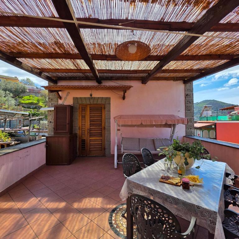 The Granpa's House. Casa Vacanza in Penisola Sorrentina - Two-Bedroom Apartment - 77