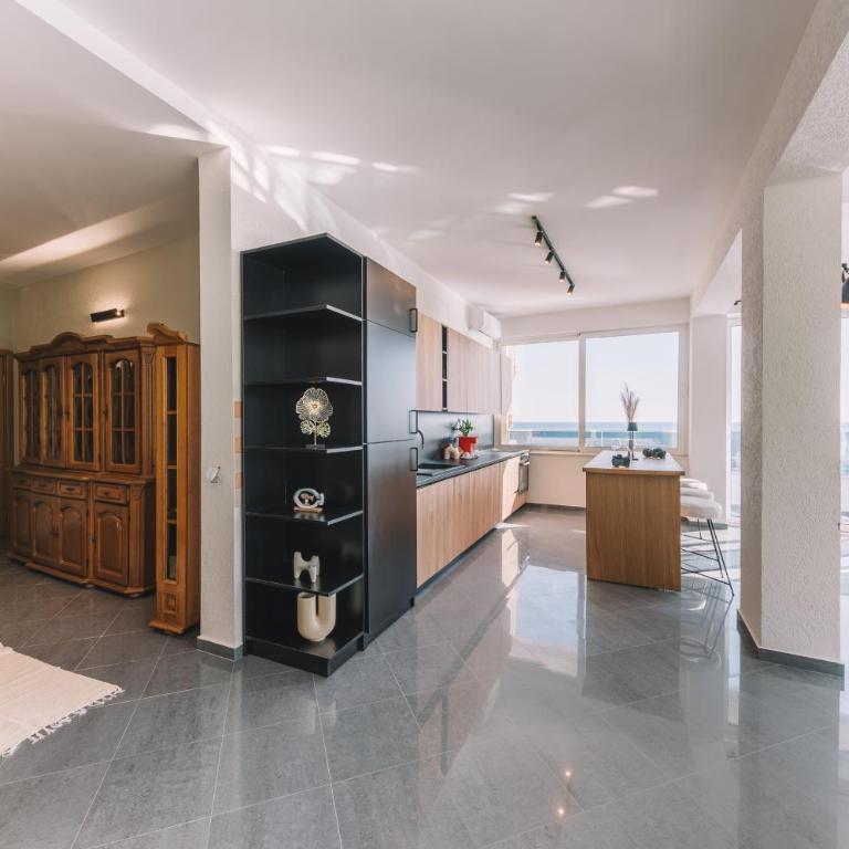 La Mer Beach Residence - Two-Bedroom Deluxe Apartment with Ocean View - 2
