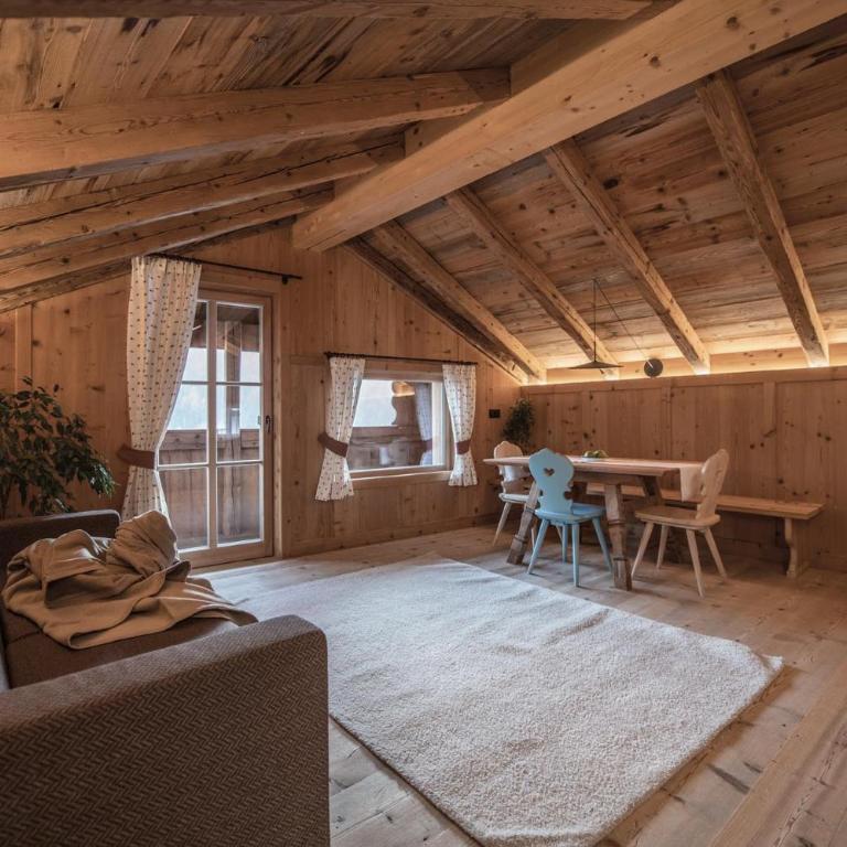 Ciasa Somuer - Historic Boutique Apartments - Loft - 8