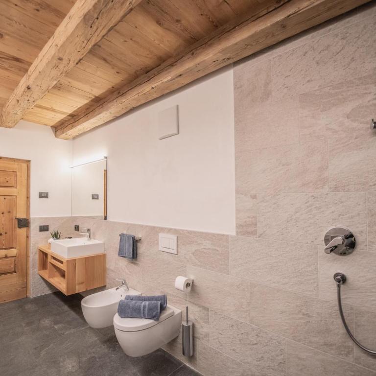 Ciasa Somuer - Historic Boutique Apartments - Appartamento con 2 Camere da Letto e con Vista Montagna - 8