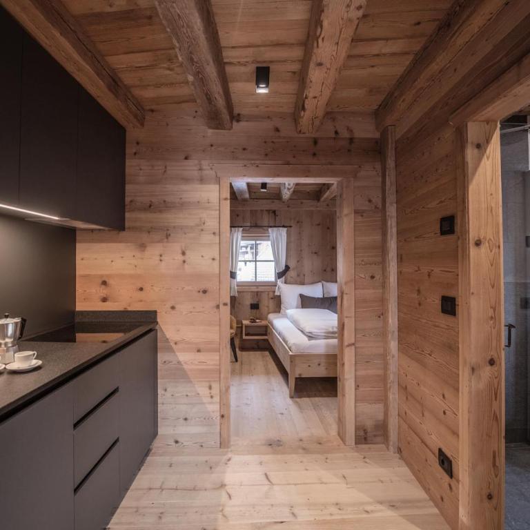 Ciasa Somuer - Historic Boutique Apartments - Appartamento Deluxe - 13