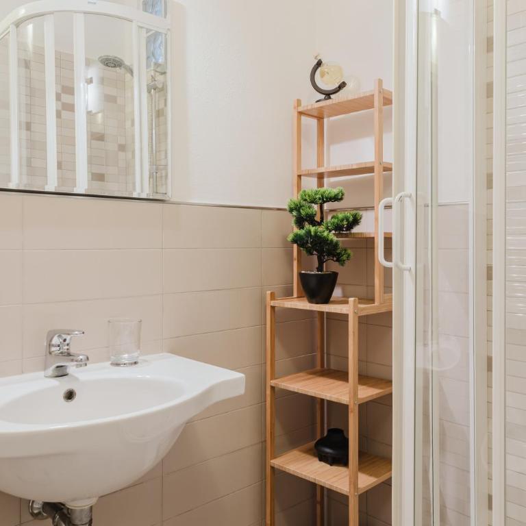 Santa Caterina Deluxe - Appartamento con 2 Camere da Letto - 40