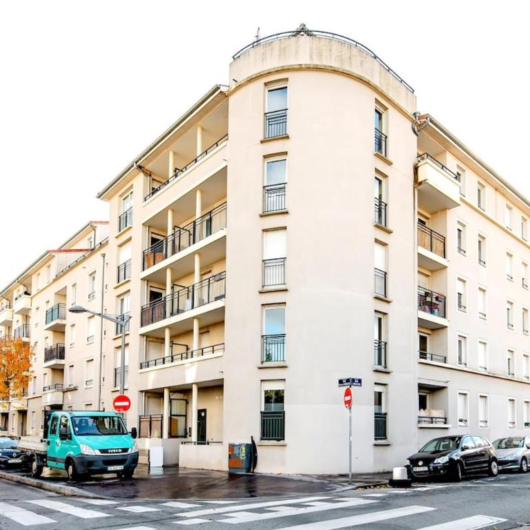 Lyon 8 Beautiful, bright and quiet apartment - Appartement 2 Chambres - 3