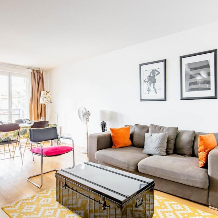 Lyon 8 Beautiful, bright and quiet apartment - Appartement 2 Chambres - 9