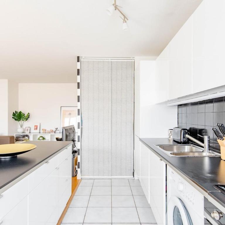 Lyon 8 Beautiful, bright and quiet apartment - Appartement 2 Chambres - 11