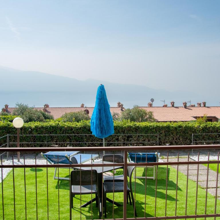 Residence Calap - Appartamento con Giardino e Vista Lago - 8