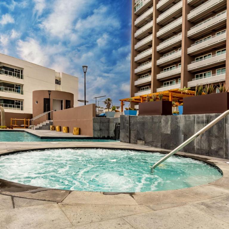 Condo Playas TJ with Balcony - One-Bedroom Apartment - 19