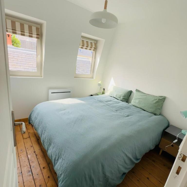 Largo - Four-Bedroom House - 25