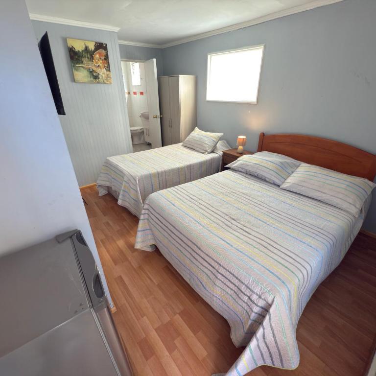 Hostal EntreOrientes - Habitación Triple con baño privado - 4