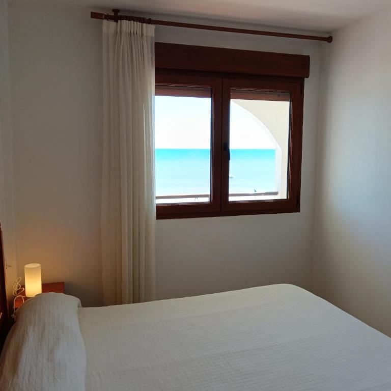 Primera Línea de Playa, Ada Benedicto XIII, Aire acondicionado, WiFi, Parking - Apartamento con vistas al mar - 2ª planta - 1