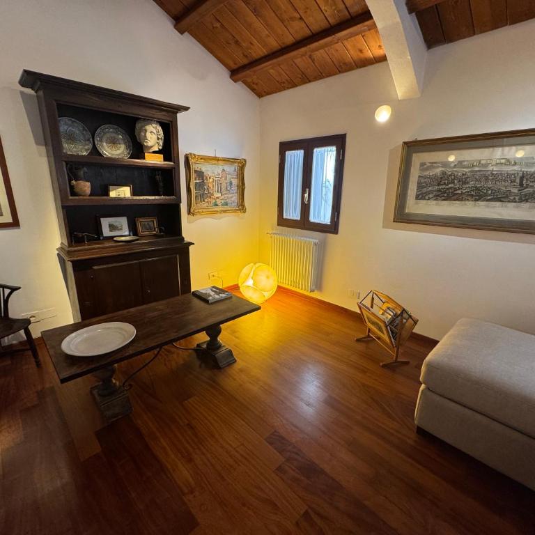 Domus Colosseum, detached house just few steps from the Colosseum - Chalet con 1 Camera da Letto - 28