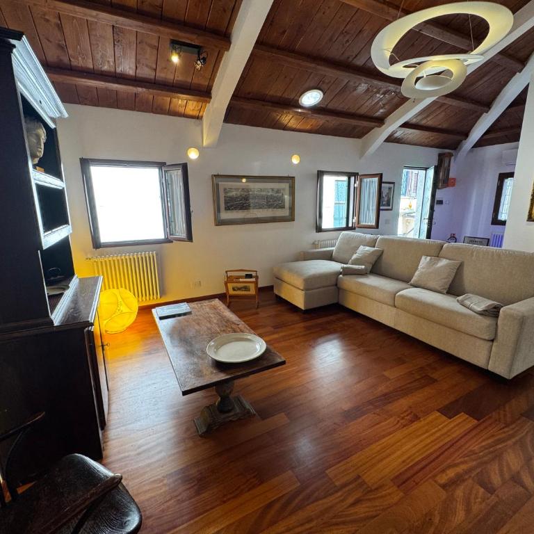 Domus Colosseum, detached house just few steps from the Colosseum - Chalet con 1 Camera da Letto - 42
