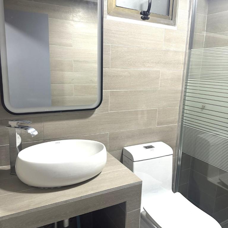 Hotel Divasto - Habitación Doble - 2 camas - 6