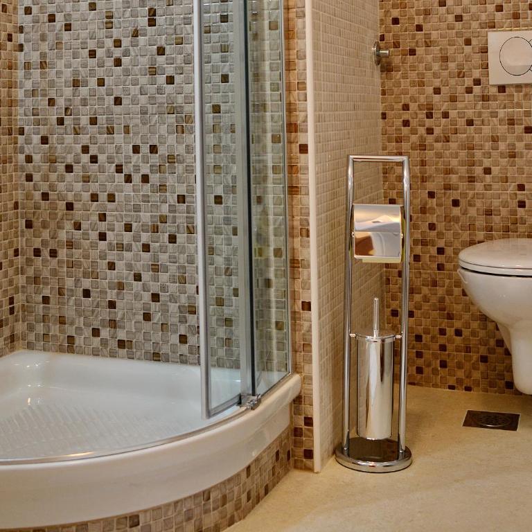 Apartments Kotor Old Town - Deluxe Double Room - 24