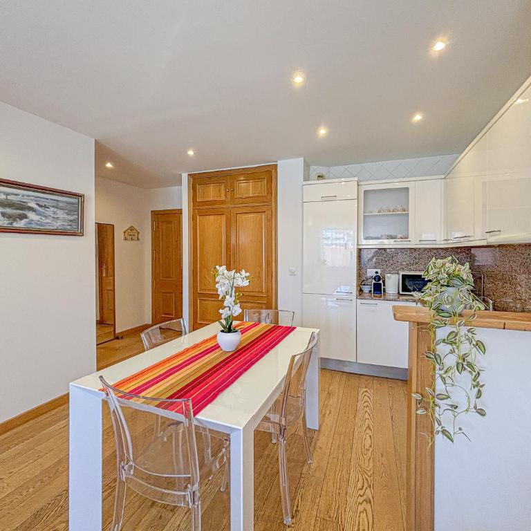 Suite Zara - wifi, AC, 4 pers - Appartement 1 Chambre - 15