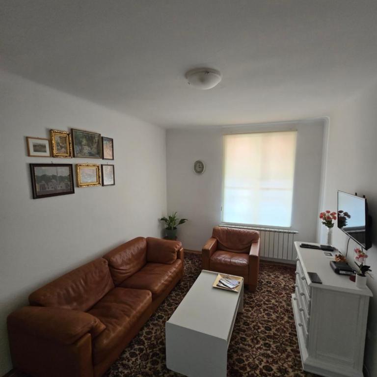 Apartment SG, Sarajevo - Apartman sa 2 Spavaće Sobe - 1