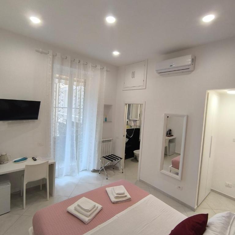 Cherry rooms - Camera Matrimoniale con Balcone - 11