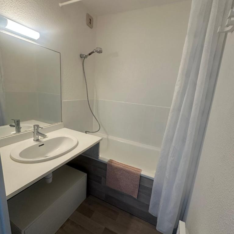 Bleu Marine Apts - Appartamento con 1 Camera da Letto e Vista Città - 5