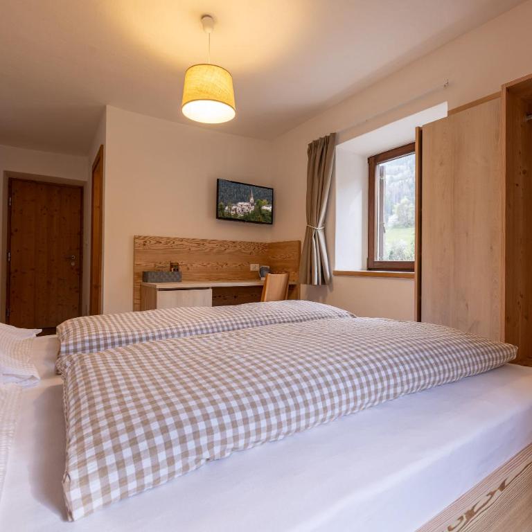 SAN PIETRO DOLOMITI Small Budget Hotel - Camera Matrimoniale Standard - 10