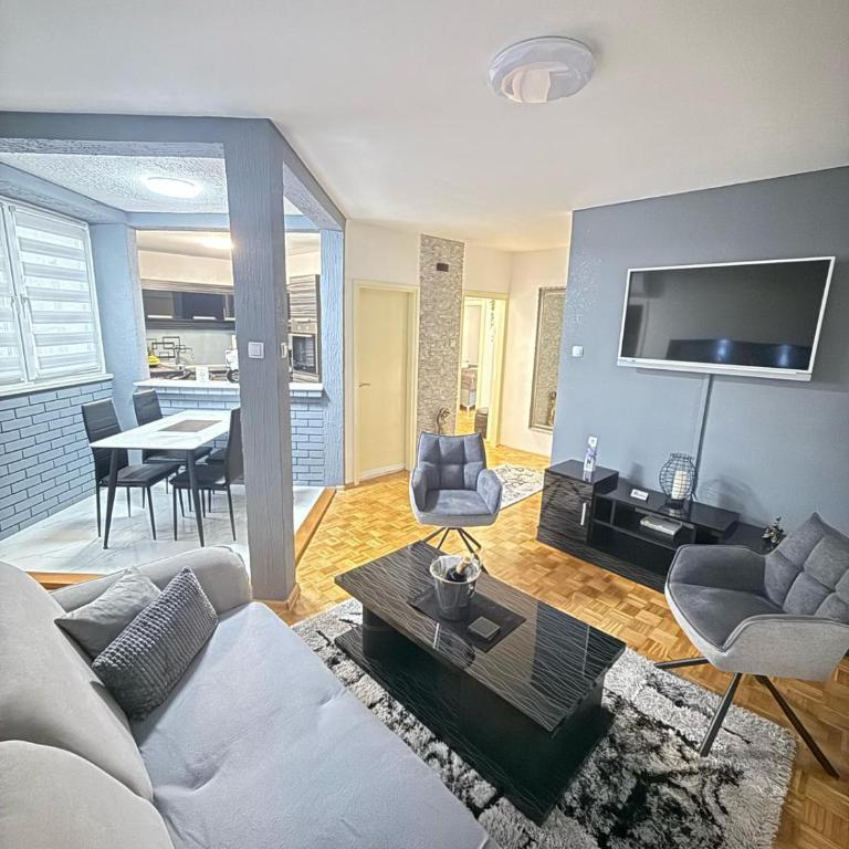 Lena Exclusive - Two-Bedroom Apartment - 1