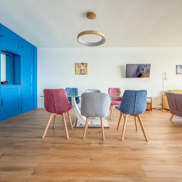 Grand appartement lumineux avec vue imprenable sur la baie des Sables d'Olonne - 6 personnes - Apartment mit 3 Schlafzimmern - 9