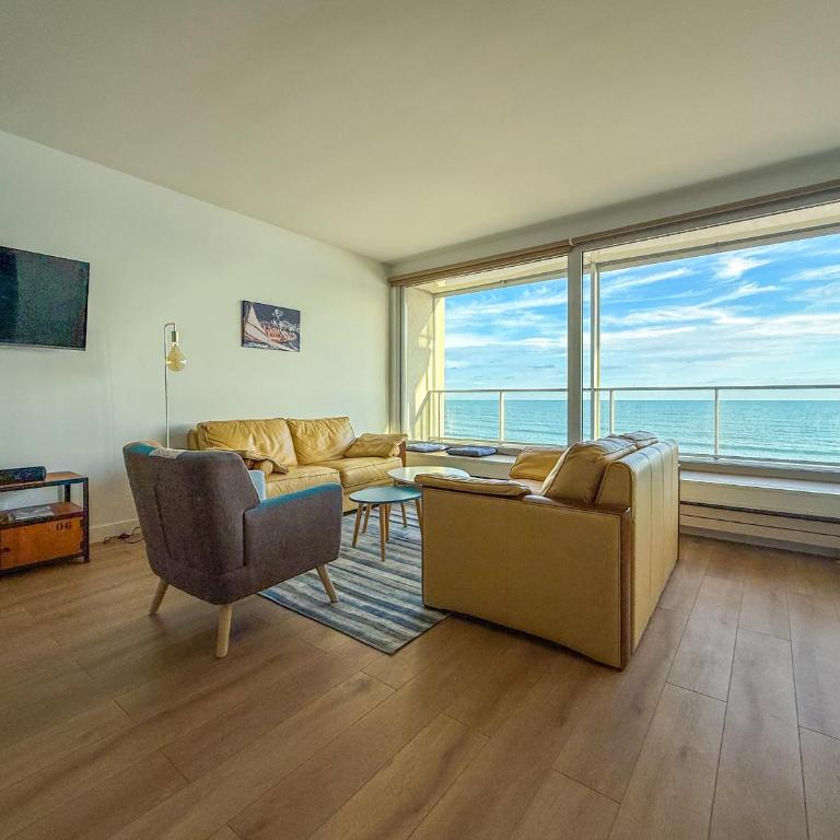 Grand appartement lumineux avec vue imprenable sur la baie des Sables d'Olonne - 6 personnes - Apartment mit 3 Schlafzimmern - 10