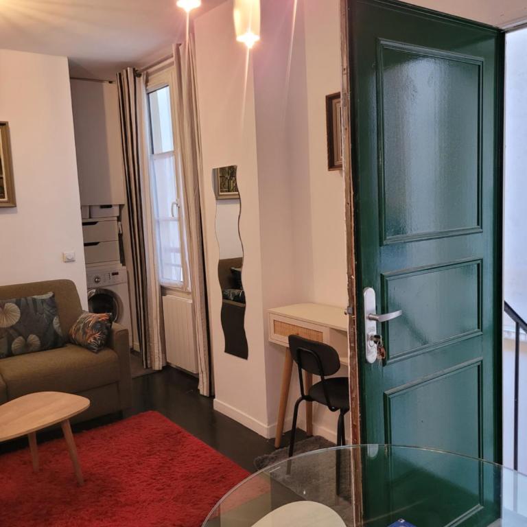 Studio calme proche Montmartre et Batignolles - Metro 13 et 14 - Studio - 8