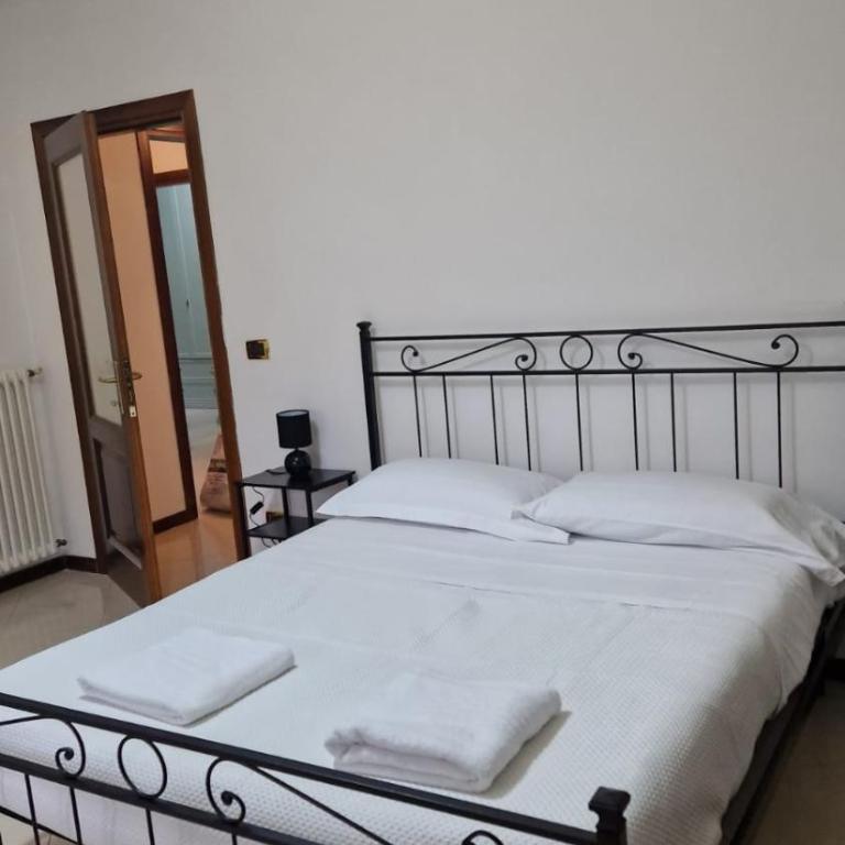 Carossa Apartment - Appartamento con 3 Camere da Letto - 10