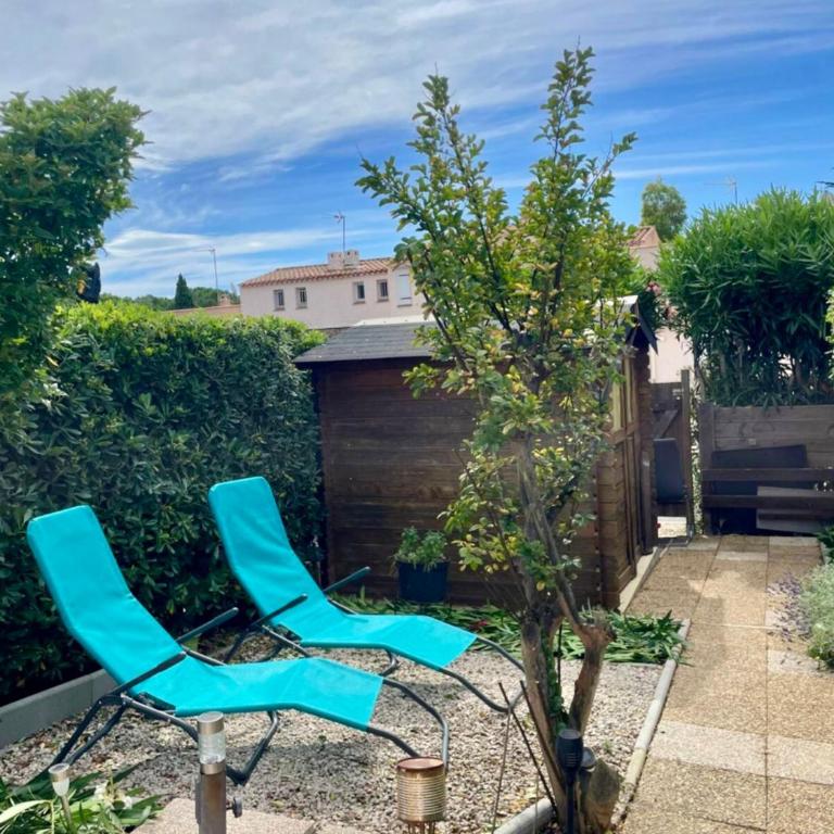 Maisonnette Paisible dans la pinède - 4pers - Parking - Proche centre de tennis - Plage - Histoire de clés - Appartement 1 Chambre - 13